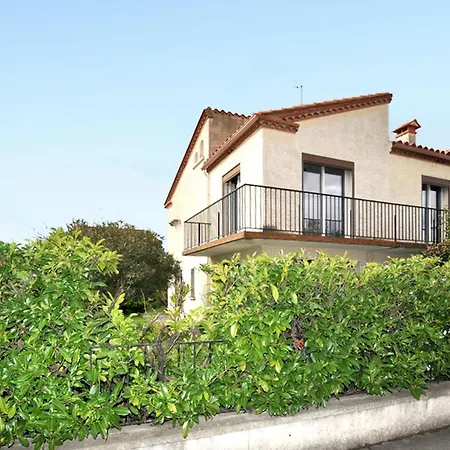 Paisible Maison Proche Le Boulou